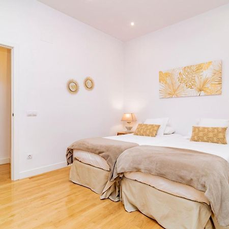 Juan Bravo Suites Madrid Bagian luar foto