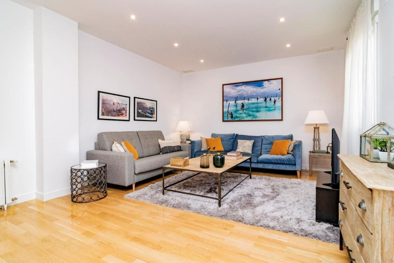 Juan Bravo Suites Madrid Bagian luar foto