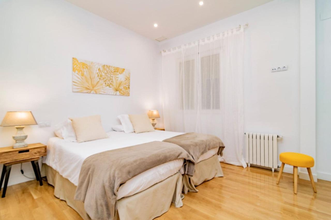 Juan Bravo Suites Madrid Bagian luar foto