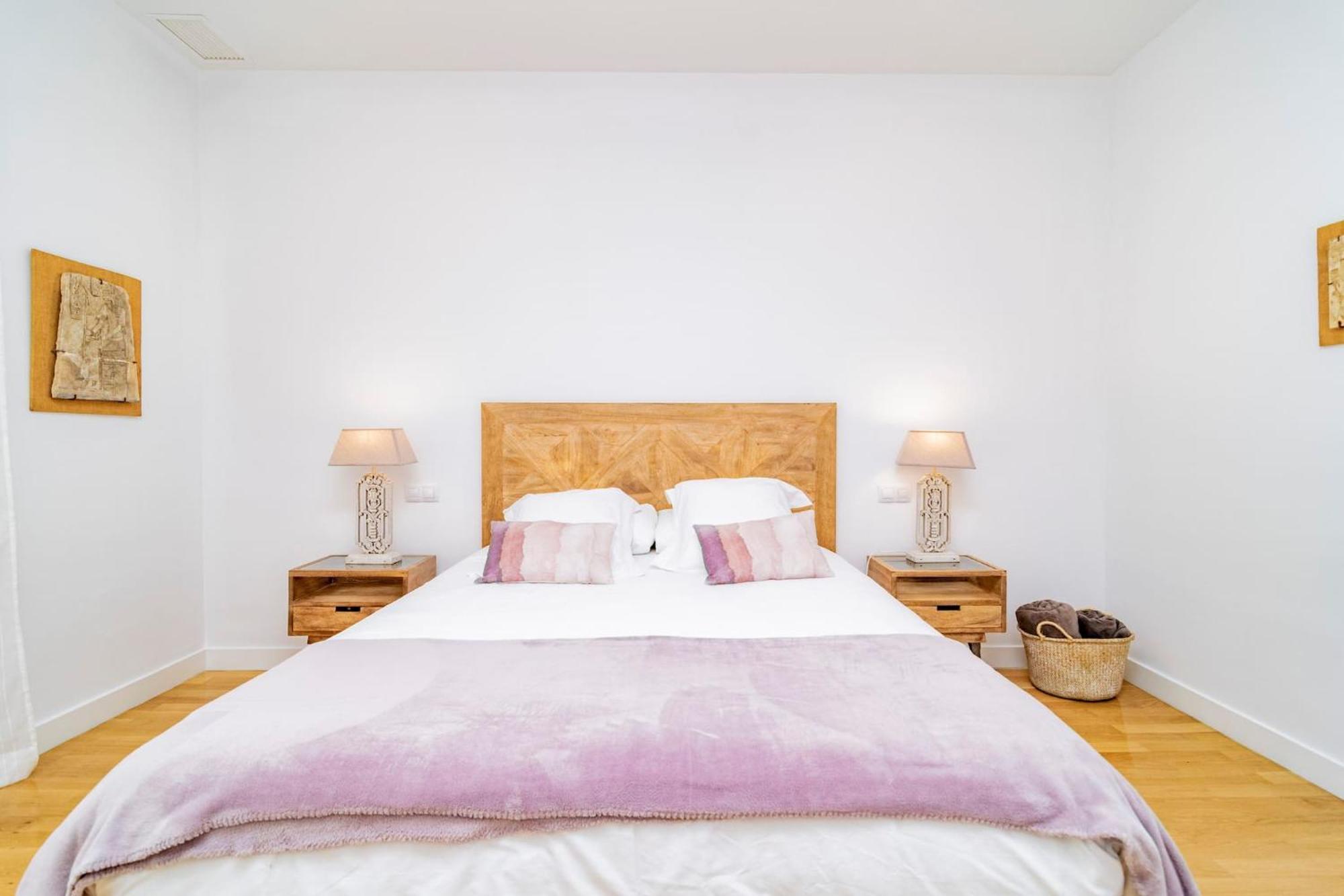 Juan Bravo Suites Madrid Bagian luar foto