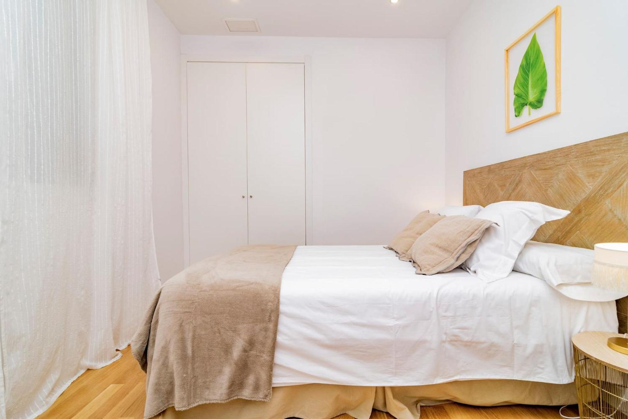 Juan Bravo Suites Madrid Bagian luar foto
