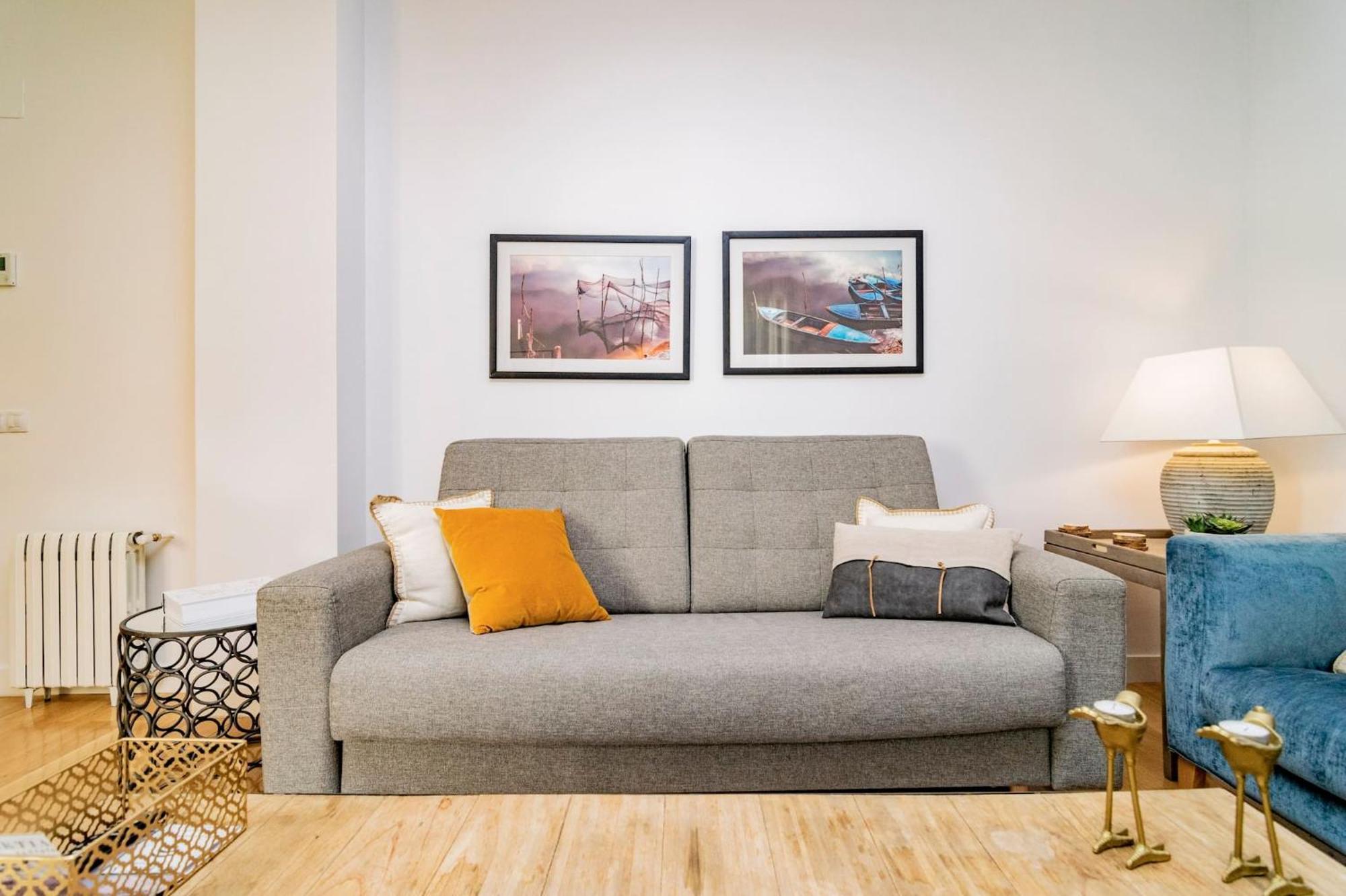 Juan Bravo Suites Madrid Bagian luar foto